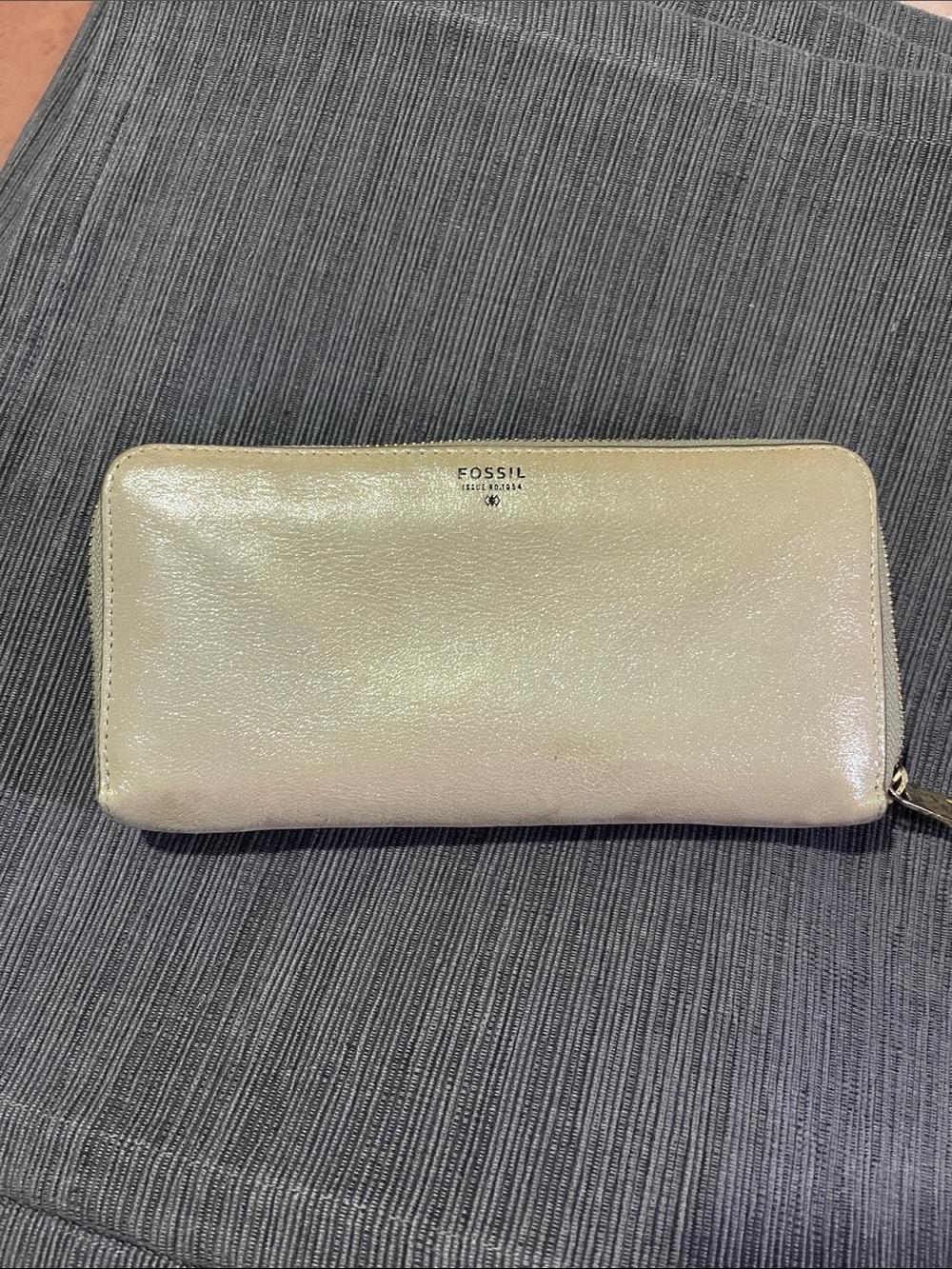 Fossil Metallic Gold Zip-Around Wallet